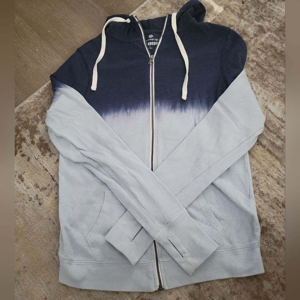 SO zip up hoodie